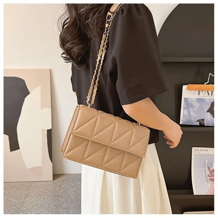 Pink French Niche Chain Shoulder Bag for Women — feature 12