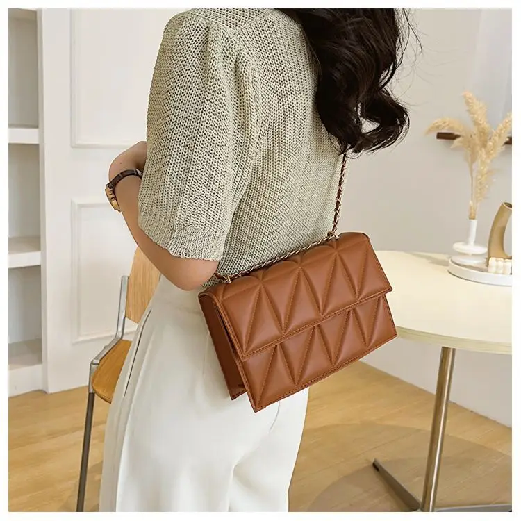 Pink French Niche Chain Shoulder Bag for Women — feature 23
