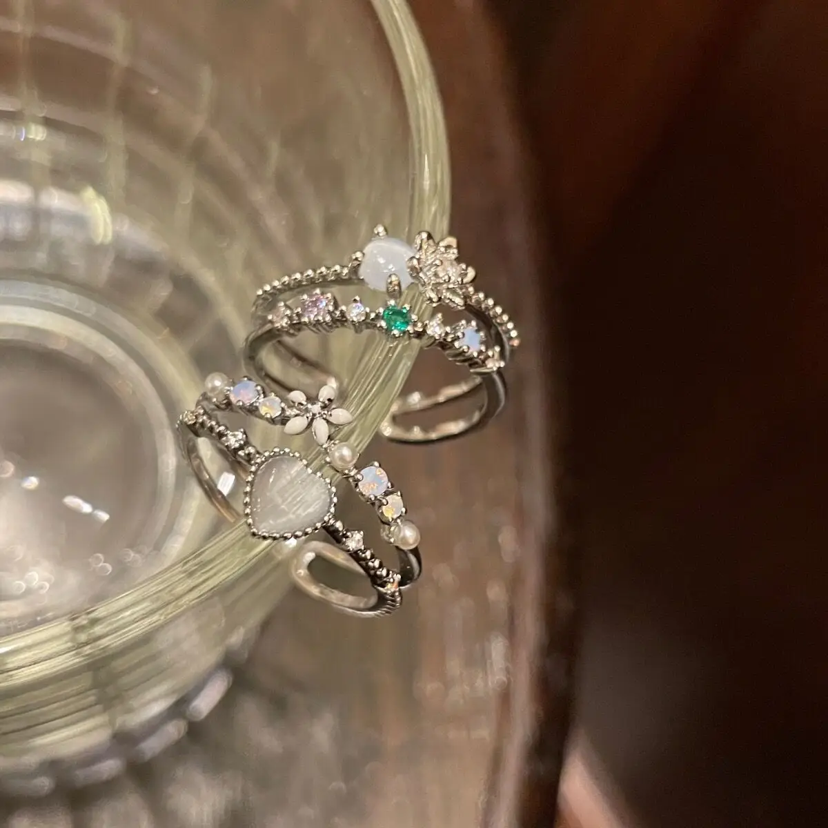 Elegant Adjustable Aquamarine Zircon Rings for Women — feature 6