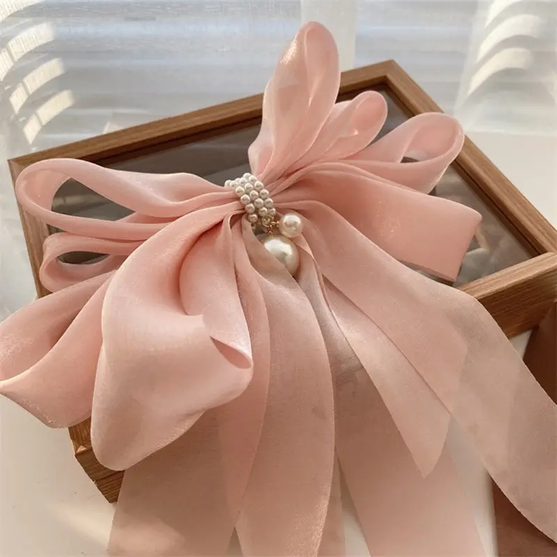 Fairy Bow Hairpins Black & Beige Pearl Trim — feature 18