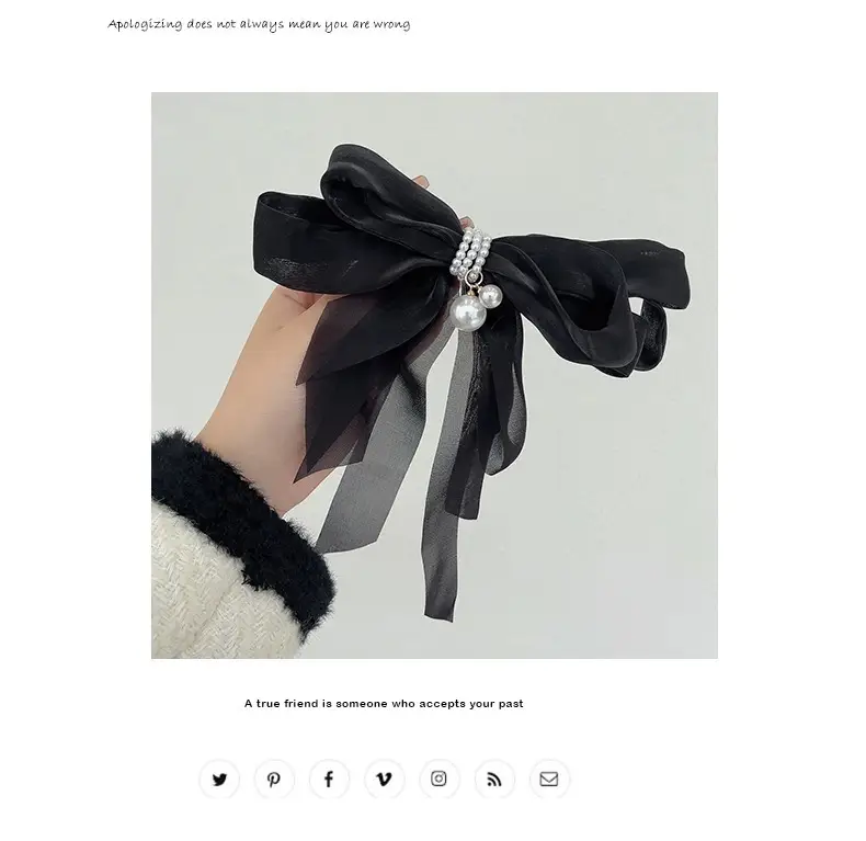 Fairy Bow Hairpins Black & Beige Pearl Trim — feature 4