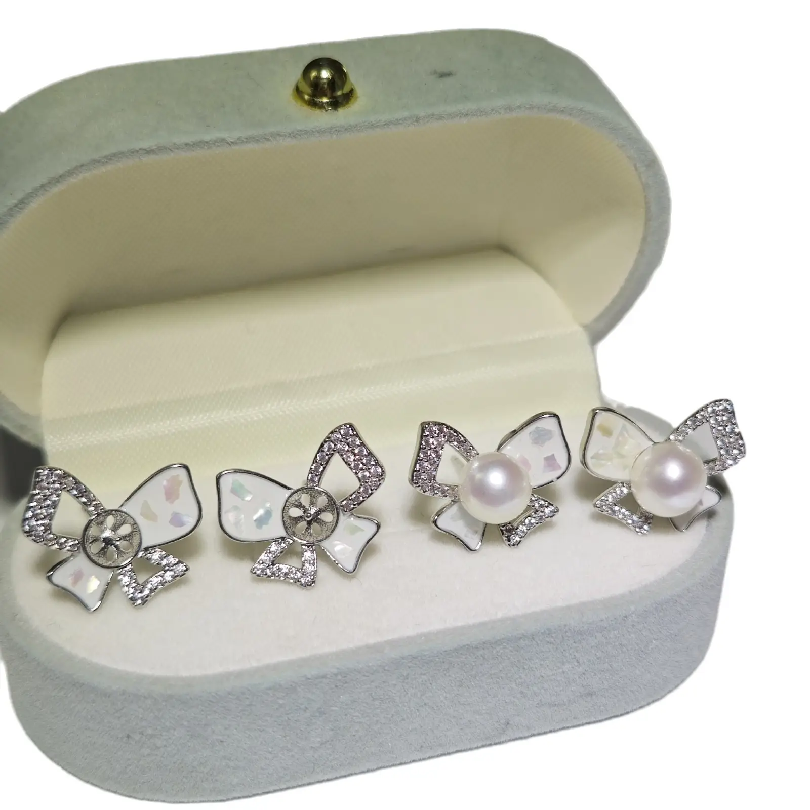 Dan Peach Pearl Earrings Gold Plated with Sparkle