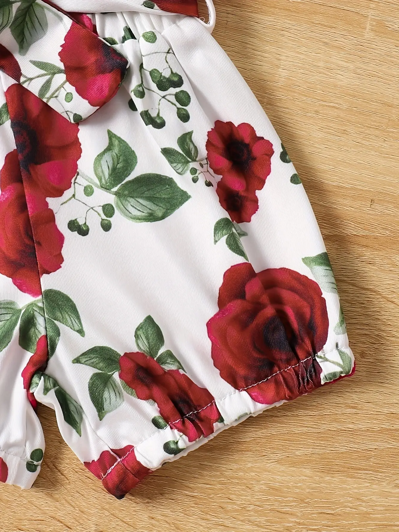 Newborn Baby Girl Red Floral Shorts Set with Butterfly Bow — feature 12