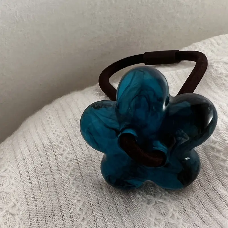 Flower Hair Rings with Ink Wash Texture