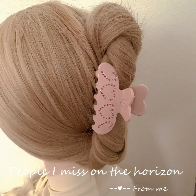 Diamond-embedded Love Clip Hairpin for Girls - Image 5