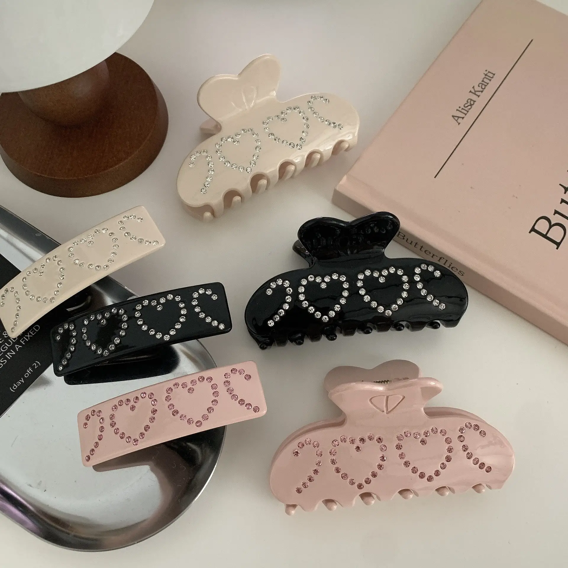 Diamond-embedded Love Clip Hairpin for Girls — feature 35