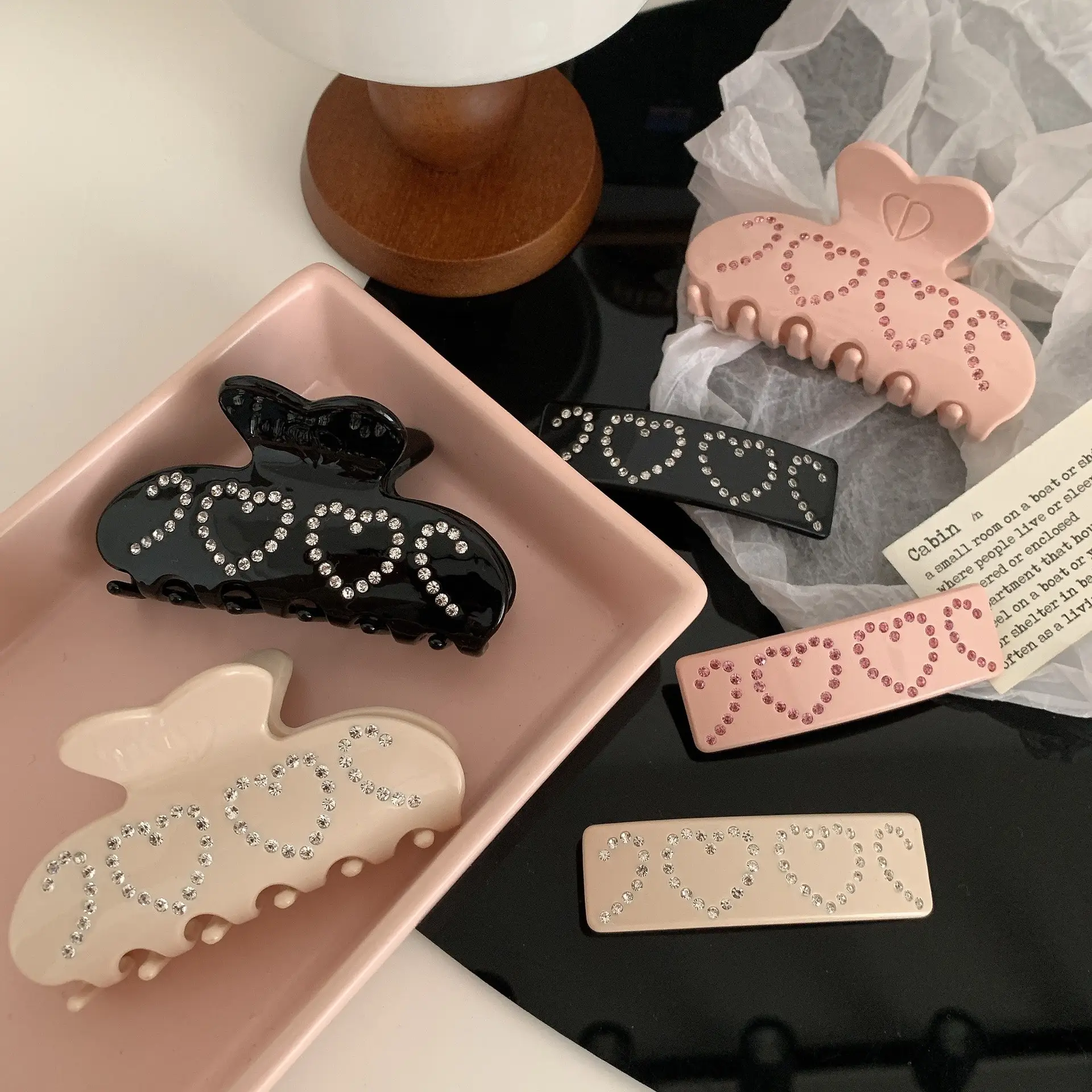 Diamond-embedded Love Clip Hairpin for Girls — feature 39