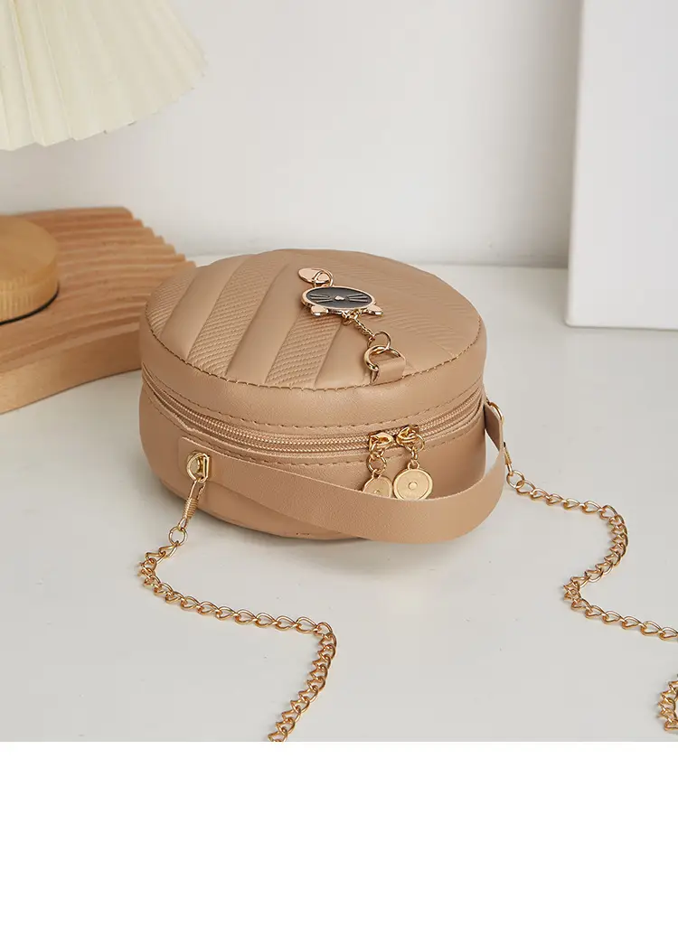 Women's V-Shape Embossed Bag with Cat Pendant — feature 20