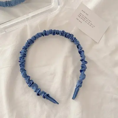 Sweet Satin Pleated Hairband for Women - Image 5