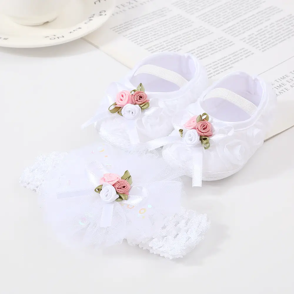 Cute White Baby Shoes with Rose Bow Set — feature 10
