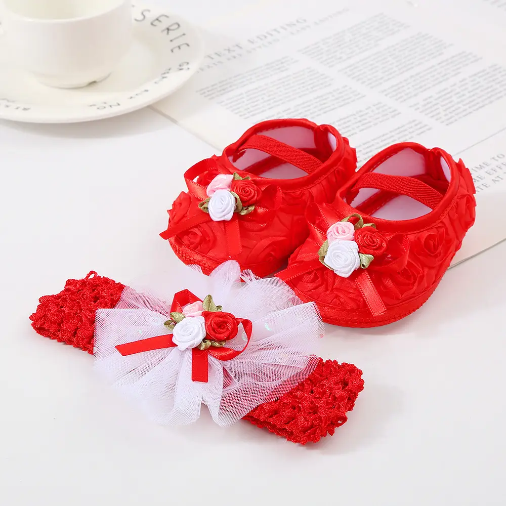 Cute White Baby Shoes with Rose Bow Set — feature 12