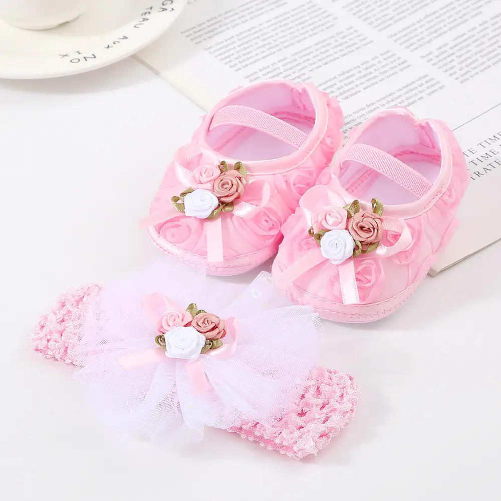 Cute White Baby Shoes with Rose Bow Set — feature 4