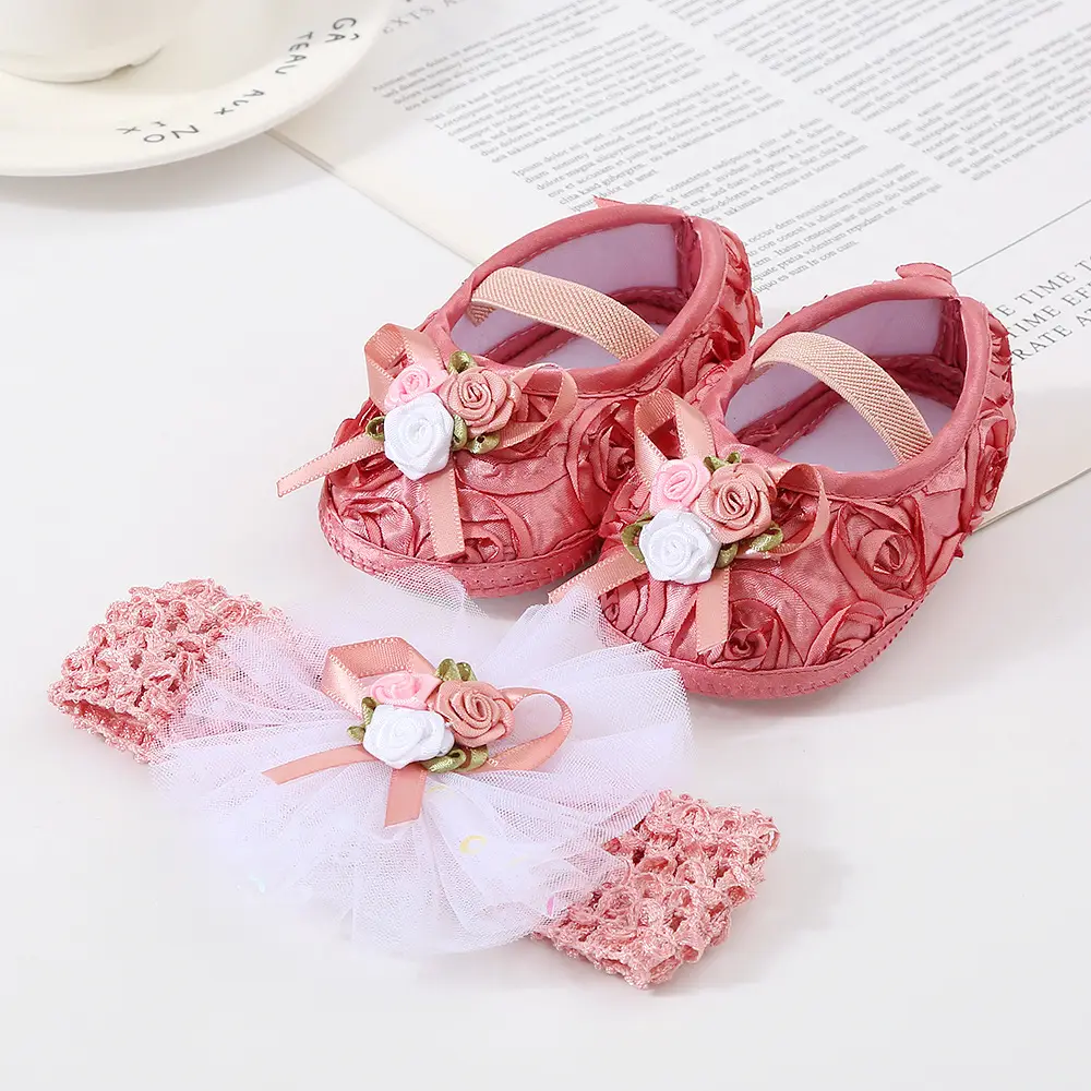 Cute White Baby Shoes with Rose Bow Set — feature 6