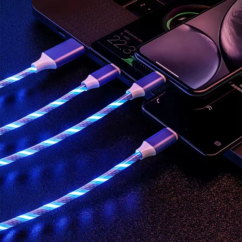 Three-in-One USB-C Light for Phone Fast Charging - Image 8