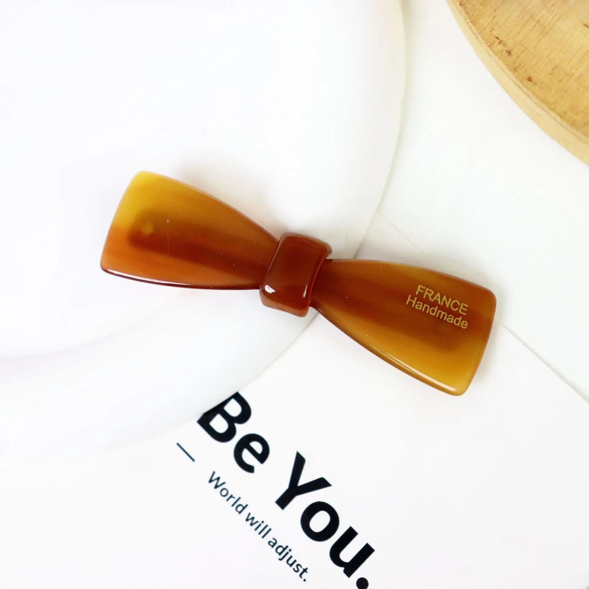 Korean Style Fresh Bow Hairpin with Gold Label - Image 2
