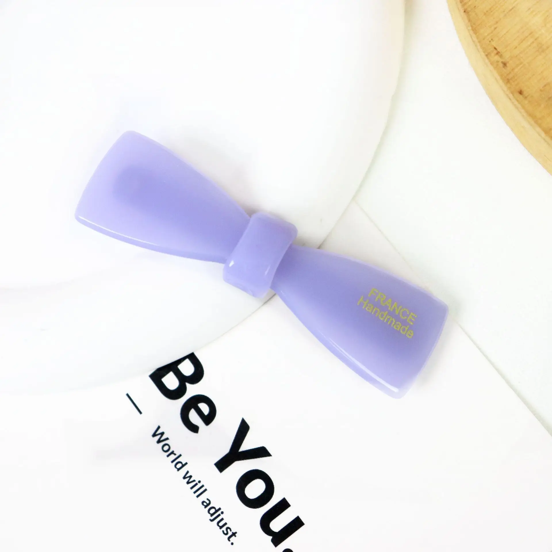 Korean Style Fresh Bow Hairpin with Gold Label - Image 3