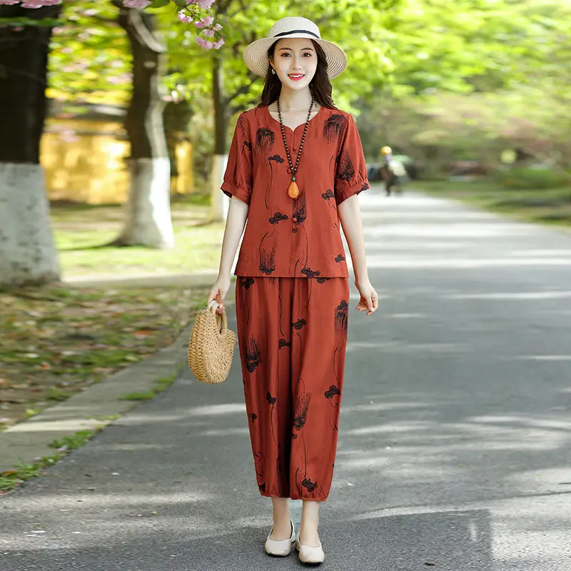Middle-Aged Women Printed Cotton Suit Top & Pants Set - Image 2