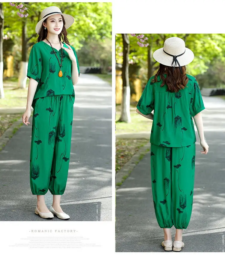 Middle-Aged Women Printed Cotton Suit Top & Pants Set — feature 5