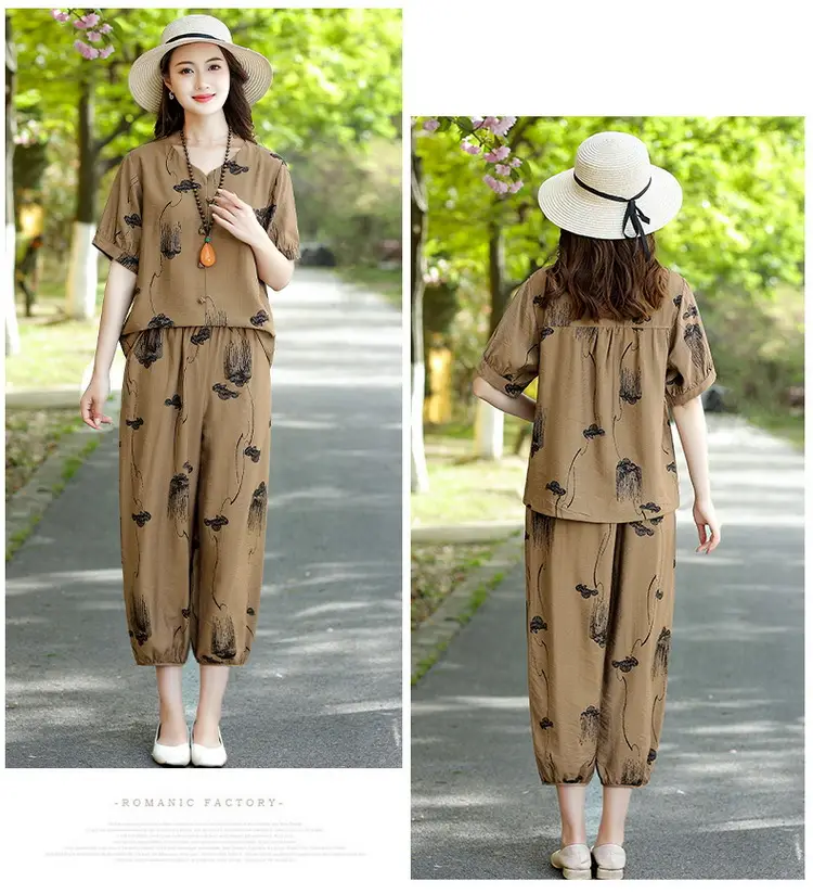Middle-Aged Women Printed Cotton Suit Top & Pants Set — feature 7