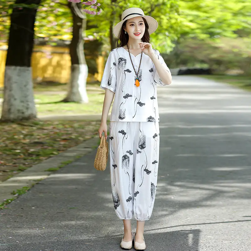 Middle-Aged Women Printed Cotton Suit Top & Pants Set - Image 5