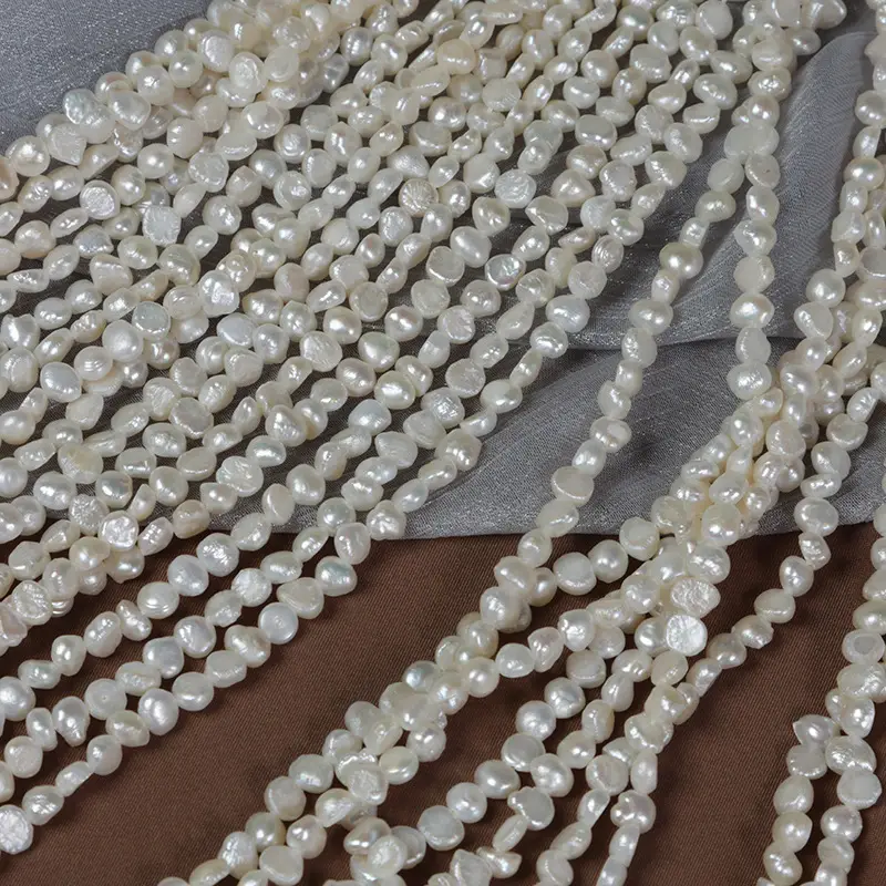 40-41cm Natural Freshwater Pearl Beads 5-6mm - Image 4