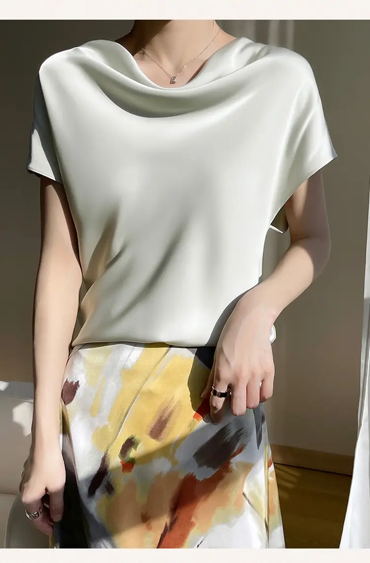 2024 Women's Pink C-Neck T-Shirt Short Sleeve Loose Fit — feature 17