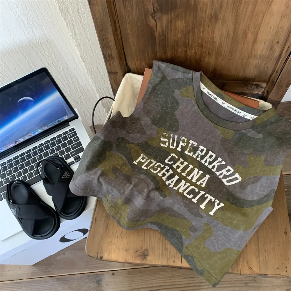 Men Camo Sleeveless Vest "Superhero China" Print — feature 2