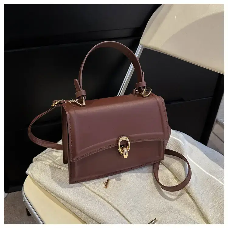 Women's 2023 Spring Crossbody Bag Beige Leather — feature 11