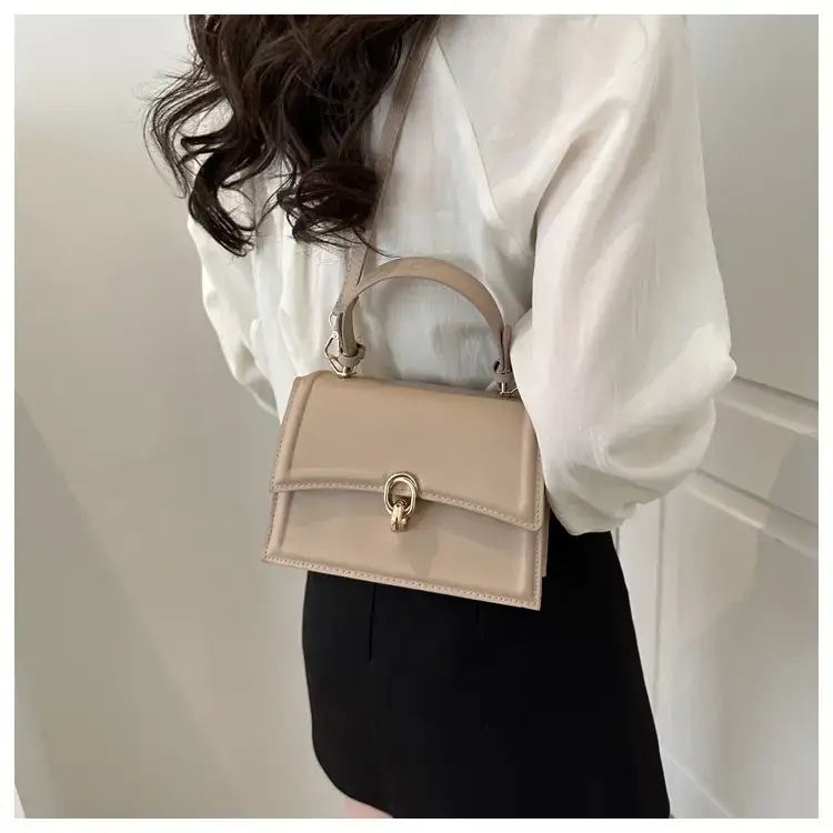 Women's 2023 Spring Crossbody Bag Beige Leather — feature 19