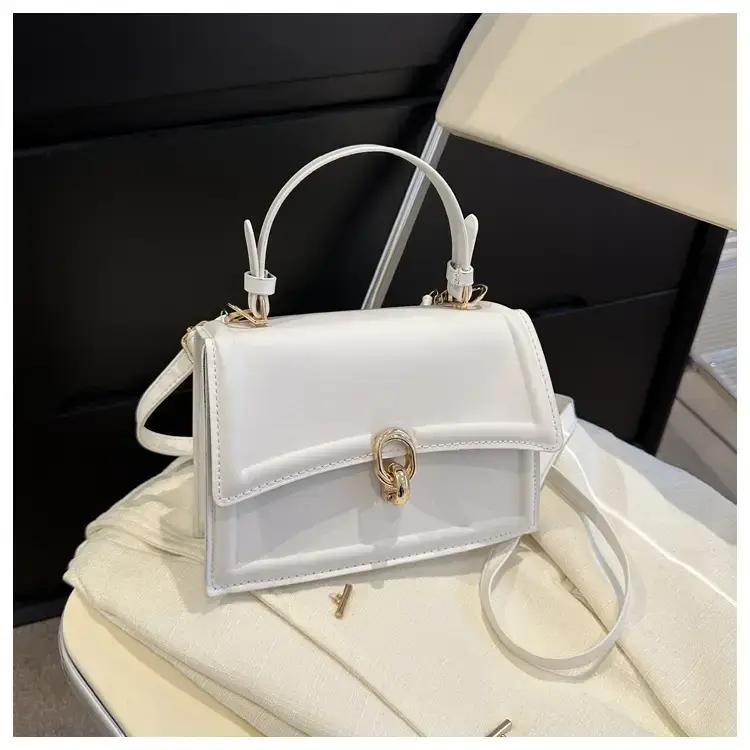 Women's 2023 Spring Crossbody Bag Beige Leather — feature 7