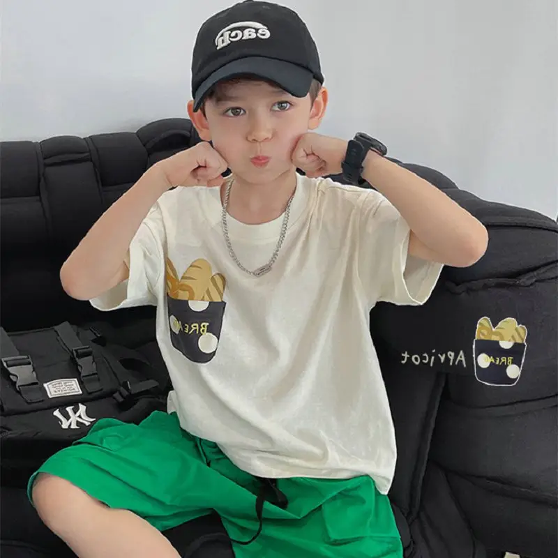 Boys T-Shirt White Green Shorts Summer New Style - Image 4