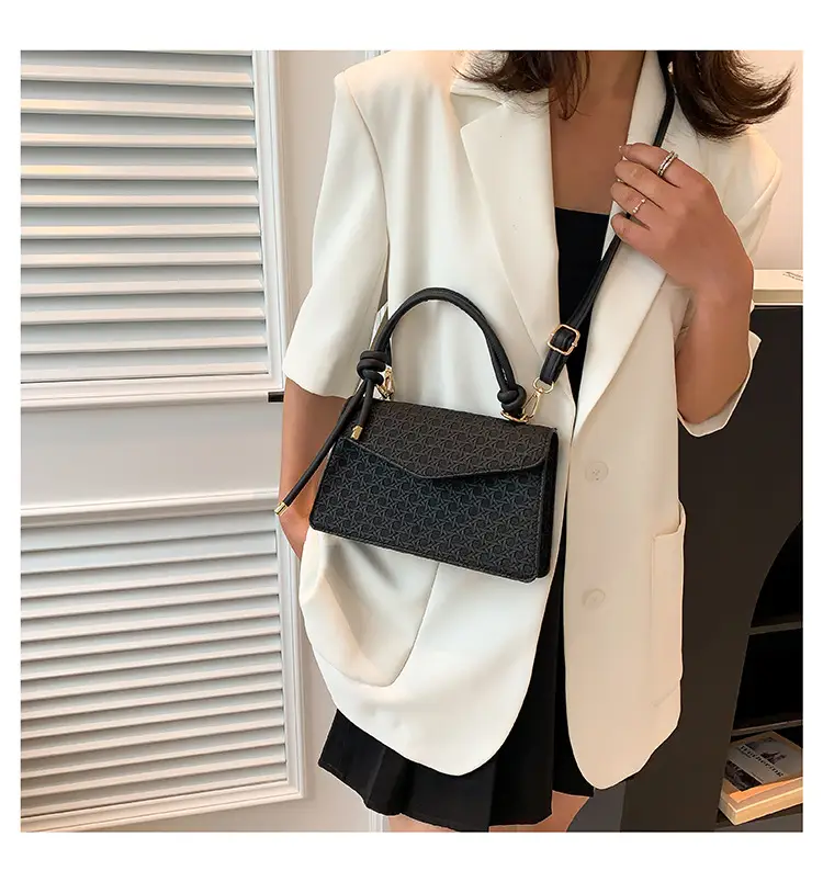 Brown Rhombic Women's Crossbody Bag 2023 — feature 23