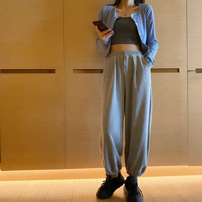 Gray Loose Toe Women's Sports Pants 2023 — feature 12