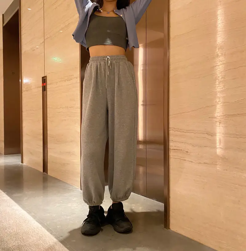 Gray Loose Toe Women's Sports Pants 2023 — feature 22