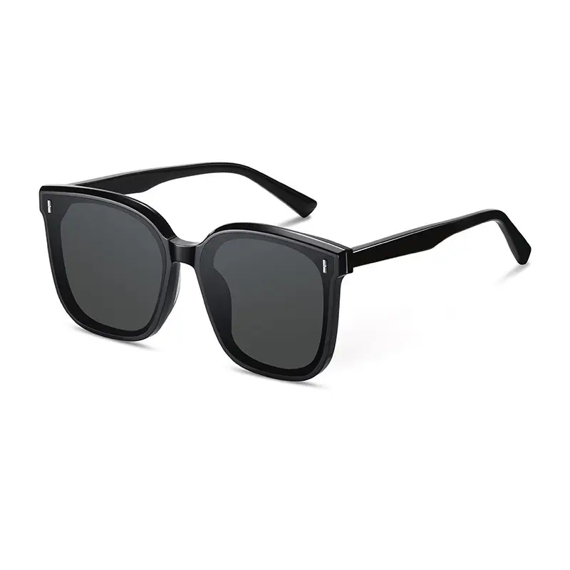 Face-Slimming Sunglasses for Women Black Polarized - Image 8