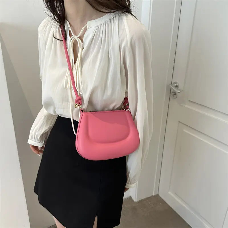 Pink Saddle Crossbody Bag for Women New 2026 - Image 9