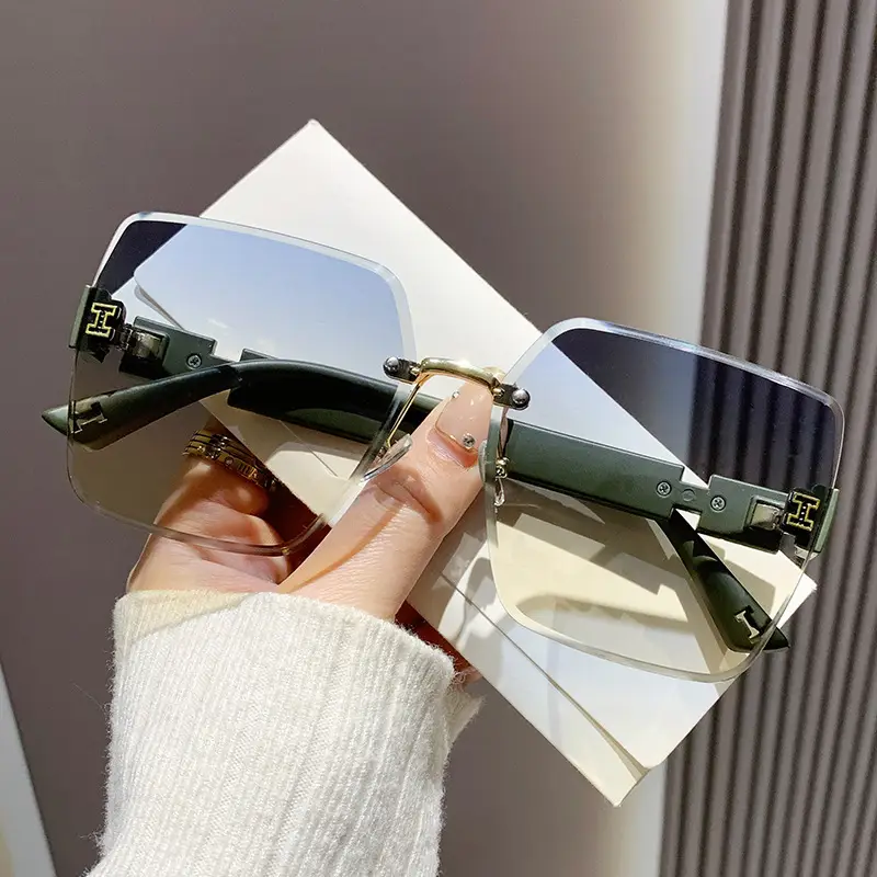 Women's Gradient Frameless Sunglasses UV400 Anti-UV - Image 2