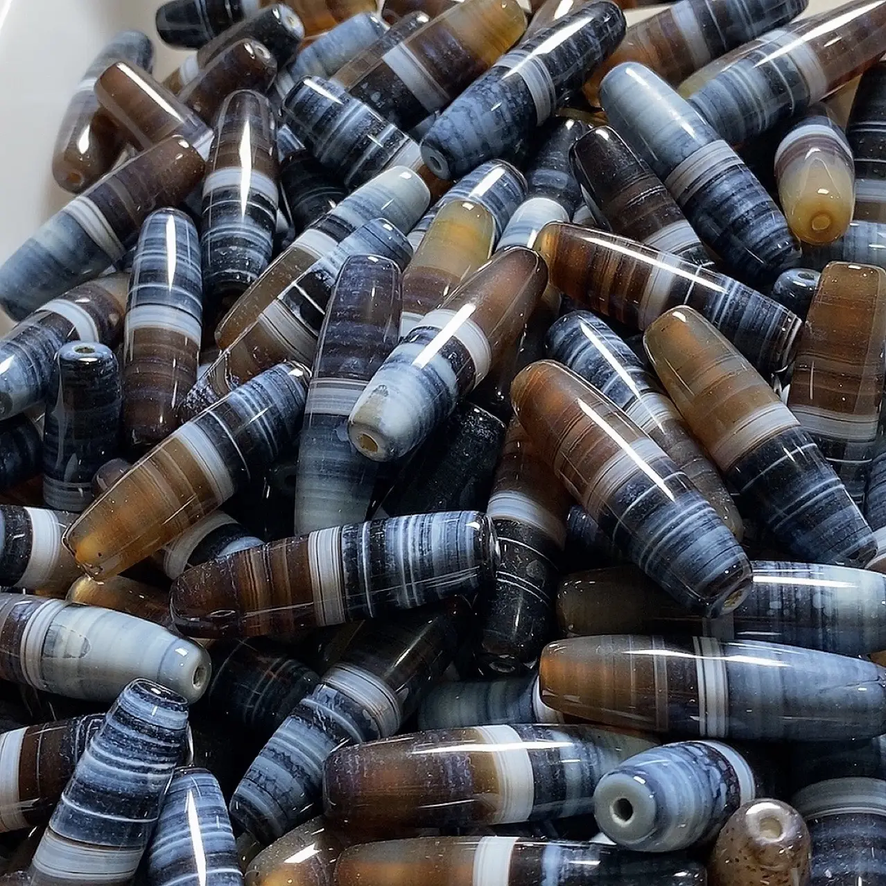 Natural Silk Agate Blue Qin Beads Pendant - Image 4