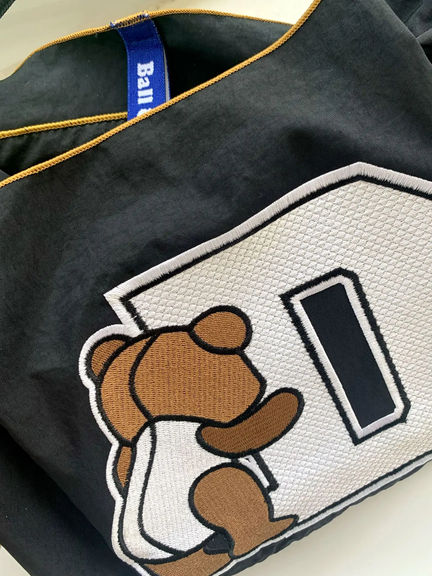 Teddy Bear Crossbody Bag 2023 Brown Red Handles — feature 10