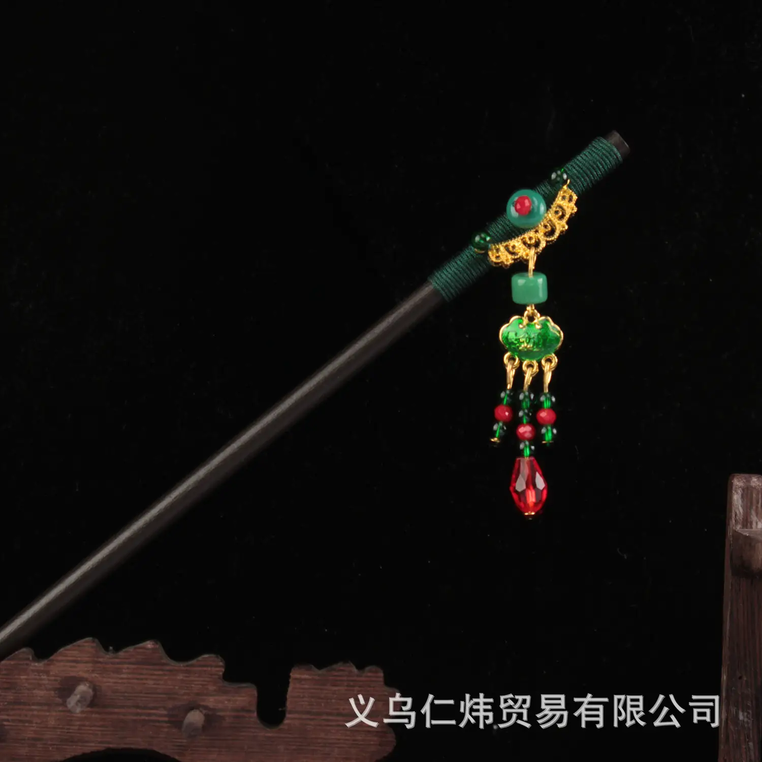 Women's New Chinese Wooden Hairpin Green Flower Drop - Image 2
