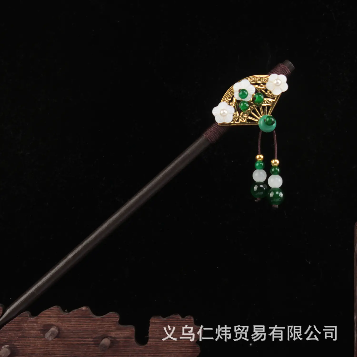 Women's New Chinese Wooden Hairpin Green Flower Drop - Image 5