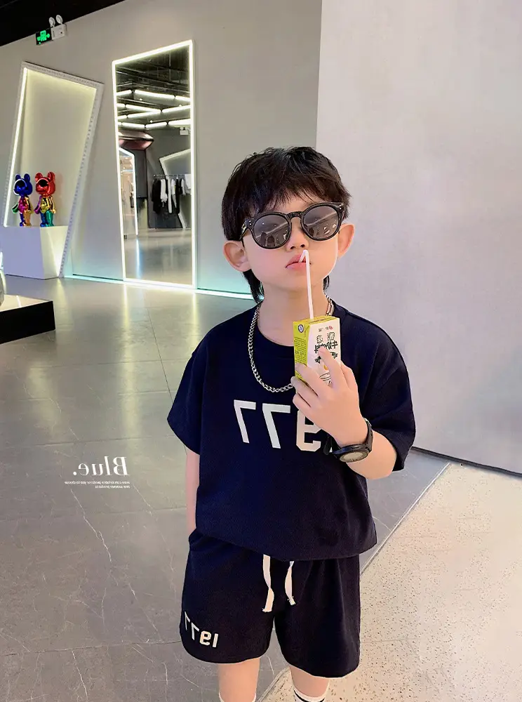 Boys Outfit Set Digital Print Shorts T-Shirt Set Size 26 — feature 9