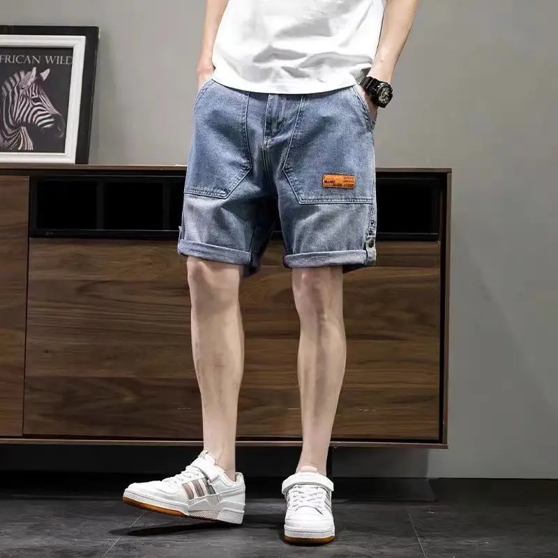 Men Ripped Denim Shorts Large Light Blue - Image 2