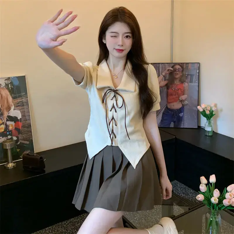 Women Apricot Strap Collar Short Sleeve 2023 Summer Top — feature 8