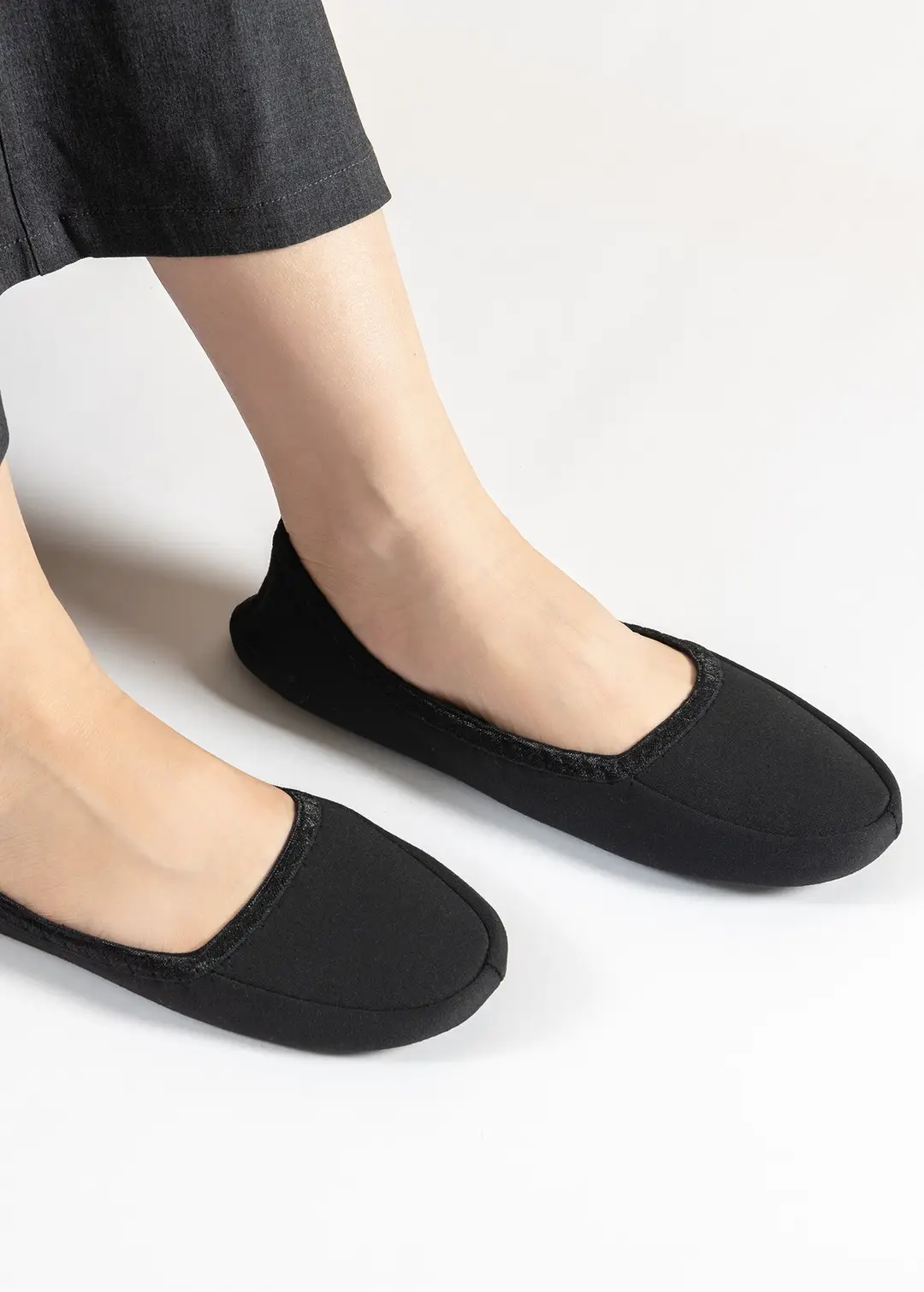 Cross-border Export Japanese-style Amazon Portable Folding Cotton Slippers Silent Indoor Travel Folding Shoes for Men and Women — feature 10