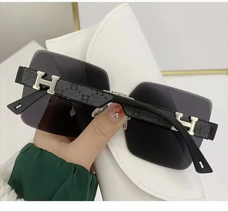 Square Sunglasses Women 2025 Frameless Distinctive Style β feature 14