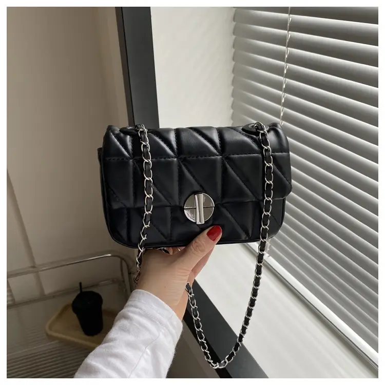 Pink Rhombic Shoulder Chain Bag Women 2023 — feature 20