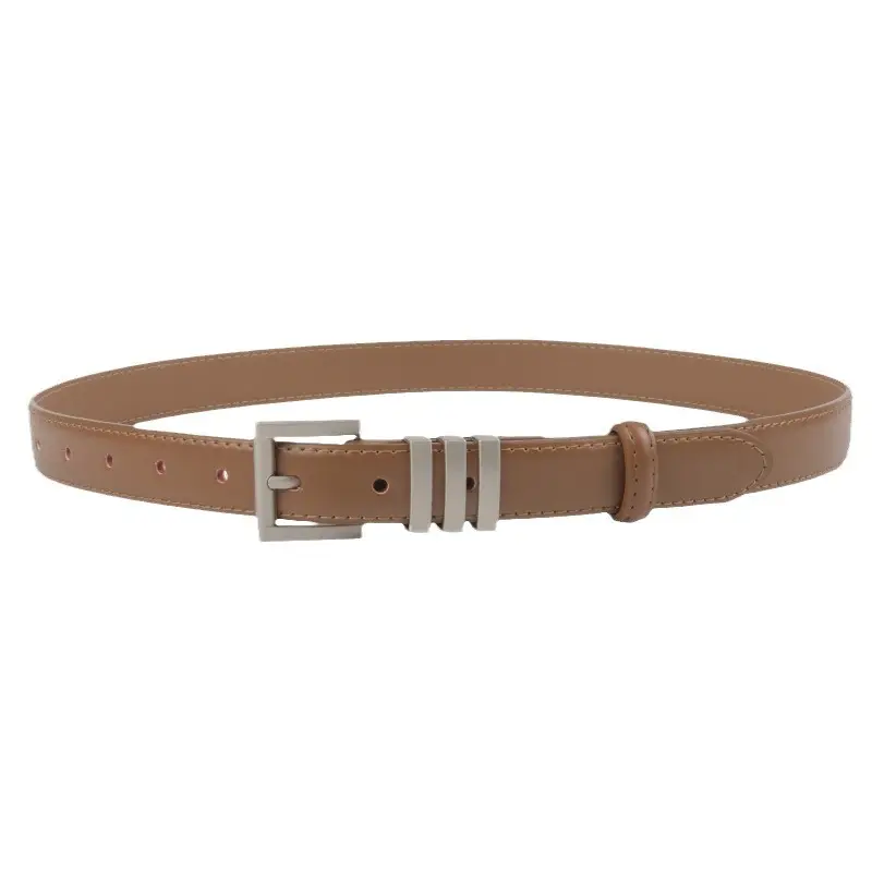 Women's Classic Leather Belt with Jeans Casual Outfit - Image 11