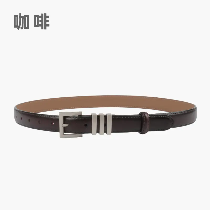 Women's Classic Leather Belt with Jeans Casual Outfit - Image 5