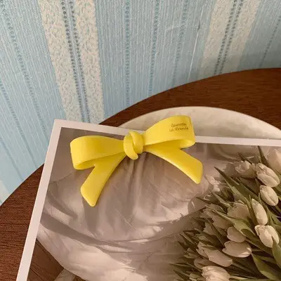 French Gold Bow Hairpin Clip for Women - Image 3